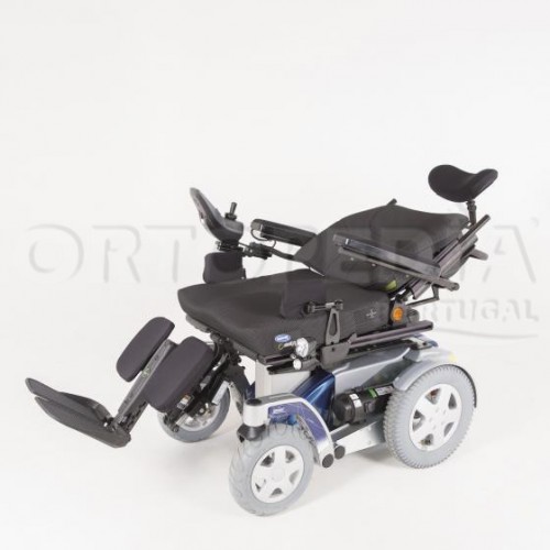 CADEIRA DE RODAS ELÉCTRICA