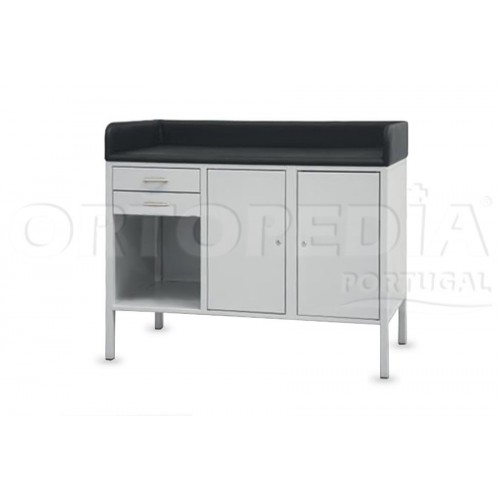 Mesa para vestir bebés 