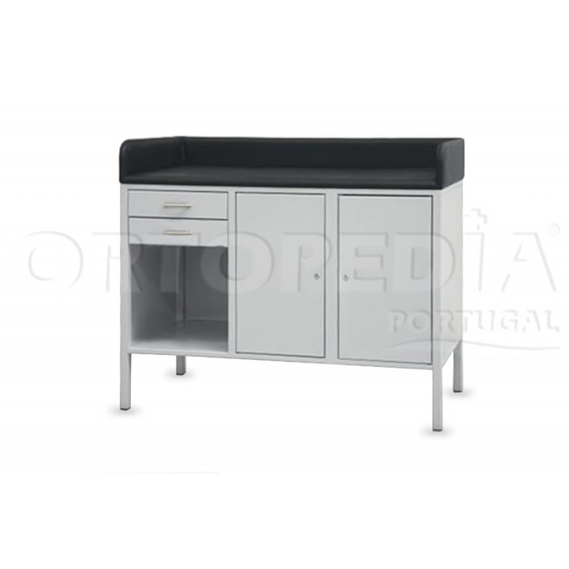 Mesa para vestir bebés 
