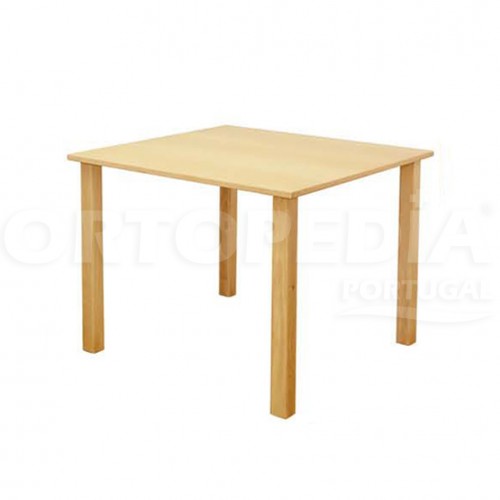 MESA DE REFEIÇÃO QUADRADA
